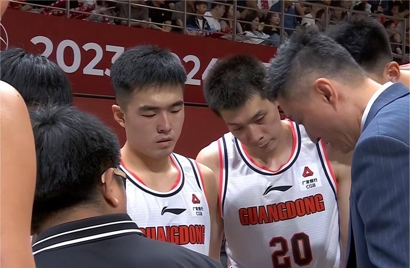 一场激战打破了CBA比赛常规